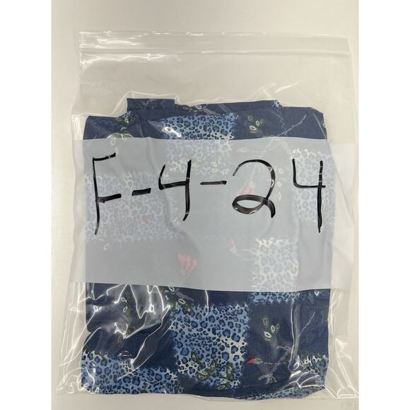 Womens Handmade Shirt Size Unknown Blue Floral Short Sleeve Button Up - Picture 9 of 9